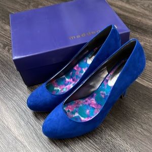 NWT Madden girl blue suede pumps